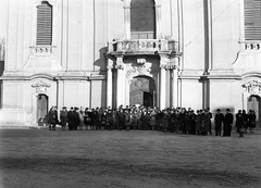 Magyarország, Kalocsa, Nagyboldogasszony Főszékesegyház, 1943, Lissák Tivadar, templom, csoportkép, barokk-stílus, katolikus, székesegyház, Andreas Mayerhoffer-terv, Fortepan #72599