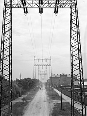 Magyarország, Budapest X., Fertő utca a Vajda Péter (Simor) utcai vasúti felüljárótól nézve., 1944, Lissák Tivadar, távvezeték, Budapest, Fortepan #72832