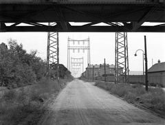 Magyarország, Budapest X., Fertő utca a Vajda Péter (Simor) utcai vasúti felüljárótól nézve., 1944, Lissák Tivadar, távvezeték, Budapest, Fortepan #72834