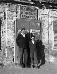 1946, Lissák Tivadar, board, men, hands behind the back, Fortepan #72991