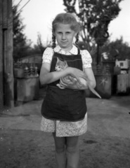 1946, Lissák Tivadar, cat, girl, transformer, Fortepan #73002