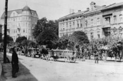 Poland, Przemyśl, ulica Adama Mickiewicza, szemben középen az ulica Jagiellońska., 1916, Babarczy Eszter, First World War, chariot, Horse-drawn carriage, Fortepan #73364