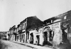 Ukraine, Turka, háborús károkat szenvedett épületek a város központjában., 1916, Babarczy Eszter, First World War, war damage, sign-board, ruins, damaged building, Cyrillic alphabet, bilingual sign, Fortepan #73370