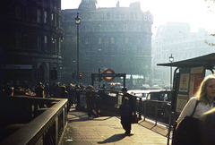 Egyesült Királyság, London, Trafalgar Square., 1970, Romák Éva, színes, metróállomás, Fortepan #73771