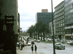 Mexikó, Mexikóváros, Plaza de la República a Calle Ignacio Ramírez felé nézve., 1968, Romák Éva, színes, városkép, pálmafa, automobil, Fortepan #73820