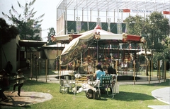 Mexikó, Mexikóváros, Centro Deportivo Libanés, a frontenis és a paleta goma játékok olimpiai bemutató versenyeinek a helyszíne, 1968, Romák Éva, játszótér, színes, Fortepan #73845