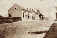 Magyarország, Balassagyarmat, Ady Endre út (Andrássy utca) a Bajcsy-Zsilinszky (Scitovszky) utca felé nézve, balra az épülő református templom., 1903, Jurányi Attila, templom, ház, Fortepan #74061