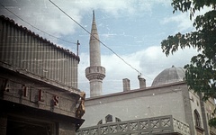 Bosznia-Hercegovina, Mostar, Mostarskog bataljona, Ćose Jahja-hodžina džamija., 1965, Romák Éva, Jugoszlávia, színes, minaret, mecset, Fortepan #74335