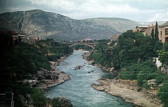 Bosznia-Hercegovina, Mostar, Carinski híd a Neretva folyón., 1965, Romák Éva, Jugoszlávia, színes, Fortepan #74336