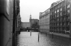 Németország, Hamburg, Bleichenfleet a Postbrücke felől a Bleichenbrücke felé nézve., 1965, Romák Éva, NSZK, Fortepan #74369