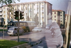 Olaszország, Milánó, Via Lorenteggio - Via Angelo Inganni kereszteződés., 1972, Fülöp Imre, Kalocsai István, színes, Fortepan #74709