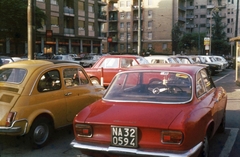 Olaszország, Milánó, Piazzale Gambara., 1972, Fülöp Imre, Kalocsai István, színes, Fiat-márka, Alfa Romeo-márka, olasz gyártmány, parkoló, rendszám, Fiat 500, Fiat 128, Renault 12, Lancia Fulvia, Fortepan #74711