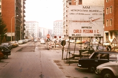 Olaszország, Milánó, Via Sofonisba Anguissola a Piazzale Giovanni Dalle Bande Nere felé nézve., 1972, Fülöp Imre, Kalocsai István, színes, Fiat-márka, olasz gyártmány, Fortepan #74738