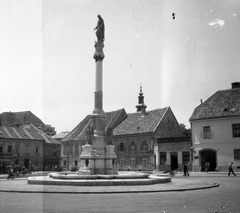 Horvátország, Zágráb, Kaptol ulica, Mária szobor., 1957, Romák Éva, Jugoszlávia, képarány: négyzetes, kordé, Fortepan #74976