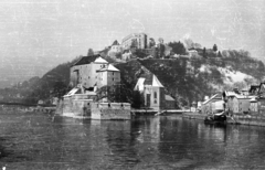 Németország, Passau, szemben a Veste Niederhaus és az Ilz torkolata, fent a Veste Oberhaus, a Dunáról nézve., 1962, Drobni Nándor, Droppa Kálmán, vár, NSZK, Fortepan #75163