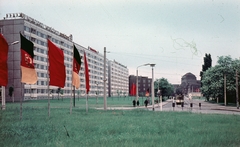 Germany, Dresden, Marienstrasse a Dippoldiswalder Platz felől nézve., 1969, Kristek Pál, colorful, flag, blocks, GDR, Fortepan #75544