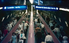 Magyarország, Budapest VI., a Nyugati pályaudvar metróállomás mozgólépcsője., 1984, Kristek Pál, közlekedés, színes, mozgólépcső, metró, metróállomás, Budapest, Fortepan #75608