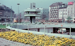 Magyarország, Budapest VIII., Baross tér., 1970, Kristek Pál, színes, villamos, Ganz UV, FVV CSM-2/CSM-4, Budapest, Nysa N59, Fortepan #75628