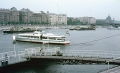 Hungary, Margit Islands, Budapest, az Újpesti rakpart és a Jászai Mari tér felé nézve., 1985, Kristek Pál, ship, colorful, barge, water bus, tow truck, Fortepan #75634