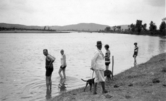 Romania,Transylvania, Năpradea, Szamos-part a falu mellett., 1930, Péchy László, bathing suit, Fortepan #75808