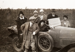 Magyarország, Felsőzsolca, agarász verseny nézői., 1926, Péchy László, Fiat-márka, olasz gyártmány, automobil, duda, pótkerék, Fiat 501, könyökölni, Fortepan #75852