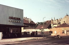 Magyarország, Veszprém, Kossuth Lajos utca - Rákóczi tér (mára lebontott) épületei., 1966, Herth Viktória dr, Bodó Emma, színes, motorkerékpár, utcakép, cukrászda, kémény, áruház, kuka, szemetes, Édességbolt, háztartási bolt, villanyoszlop, Fortepan #76521