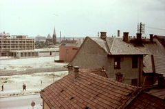 Magyarország, Veszprém, Szent Imre (Rákóczi) tér a Cserhát utcából nézve, ma itt áll a "Lordok Háza"., 1968, Herth Viktória dr, Bodó Emma, színes, Fortepan #76539