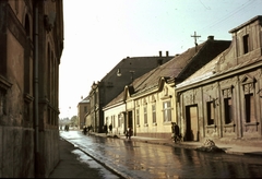 Magyarország, Veszprém, Brusznyai Árpád utca (Bajcsy-Zsilinszky út) az Almádi út felé nézve., 1968, Herth Viktória dr, Bodó Emma, színes, utcakép, Fortepan #76553