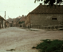 Magyarország, Veszprém, Csaplár János utca, az épületek helyén ma a Lovassy László Gimnázium található., 1968, Herth Viktória dr, Bodó Emma, színes, utcakép, Fortepan #76561