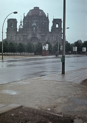 Németország, Berlin, Kelet-Berlin, Múzeum-sziget, Berlini dóm., 1965, Erky-Nagy Tibor, színes, utcakép, NDK, lámpaoszlop, Kelet-Berlin, székesegyház, Julius Carl Raschdorff-terv, Fortepan #76619