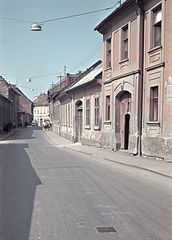 Magyarország, Eger, Dobó István utca a Tinódi Sebestyén (Dózsa György) tér irányából a Kis-Dobó tér felé nézve., 1966, Erky-Nagy Tibor, színes, Fortepan #76650