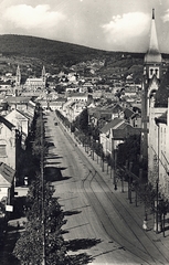 Magyarország, Pécs, Szabadság utca az Indóház tér felől nézve, háttérben a Székesegyház látszik., 1935, Erky-Nagy Tibor, Bazilika, katolikus, neoromán építészet, székesegyház, Fortepan #76668