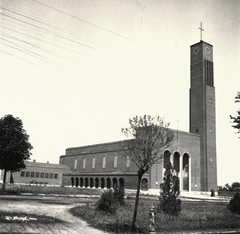 Magyarország, Komárom, Jézus Szíve-templom., 1940, Klenner Aladár, templom, katolikus, modern építészet, Körmendy Nándor-terv, Fortepan #76835