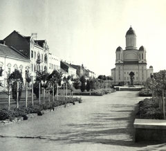 Románia,Erdély, Szatmárnémeti, Árpád utca (Bulevardul Vasile Lucaciu), szemben az ortodox székesegyház., 1940, Klenner Aladár, görögkeleti, székesegyház, neo-bizánci építészet, Gheorghe Liteanu-terv, Fortepan #76936