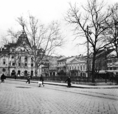 Szlovákia, Kassa, Fő tér (Hlavné namestie), Állami Színház., 1942, Klenner Aladár, nemzeti színház, színház, kockakő, Láng Adolf-terv, neobarokk stílus, Fortepan #76973