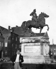 Magyarország, Szeged, Aradi vértanúk tere (Gizella tér), II. Rákóczi Ferenc lovasszobra (Ifj. Vastagh György, 1912.)., 1935, Plesovszki Ákos, szobor, lovas szobor, II. Rákóczi Ferenc-ábrázolás, Fortepan #77760