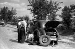 Magyarország, EMW 340 típusú személygépkocsi., 1947, Berkó Pál, német gyártmány, BMW-márka, EMW-márka, automobil, EMW 340, BMW 326, Fortepan #79106