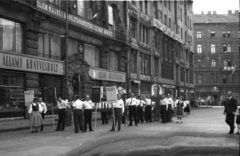 Hungary, Budapest V., Vörösmarty tér a Deák Ferenc utca felé nézve., 1955, Berkó Pál, 1st of May parade, Mátyás Rákosi-portrayal, Joseph Stalin portrayal, Budapest, Fortepan #79299