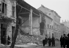 Hungary, Budapest VIII., az Üllői út 56-os romos épület a Vajdahunyad utca - Futó utca közötti szakaszon., 1956, Berkó Pál, revolution, damaged building, Budapest, Fortepan #79453