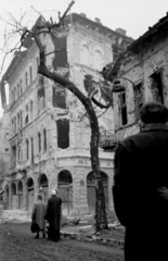 Hungary, Budapest VIII., Üllői út, jobbra a Vajdahunyad utca torkolata., 1956, Berkó Pál, revolution, damaged building, Budapest, Fortepan #79454