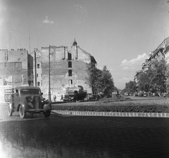 Hungary, Budapest V.,Budapest VI., Deák Ferenc tér. Szemben a Bajcsy-Zsilinszky út, balra a lebontott Kemnitzer ("Két török") ház helye., 1954, UVATERV, commercial vehicle, Budapest, Fortepan #79683