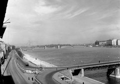 Hungary, Budapest I., Bem rakpart, Kossuth híd, budai hídfő. Háttérben a Margit híd., 1955, UVATERV, Kossuth-bridge, traffic, street view, Budapest, Fortepan #79691