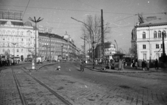 Magyarország, Budapest VI.,Budapest XIII., Nyugati (Marx) tér, szemben a Váci út, attól jobbra a Westend-ház., 1959, UVATERV, vörös csillag, Budapest, Gustave Eiffel-terv, Fortepan #79960