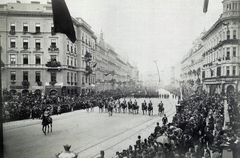 Magyarország, Budapest VII., Erzsébet körút, Kossuth Lajos temetési menete a Dohány utcánál. A felvétel 1894. április 1-én készült. A kép forrását kérjük így adja meg: Fortepan / Budapest Főváros Levéltára. Levéltári jelzet: HU.BFL.XV.19.d.1.04.006, 1900, Budapest Főváros Levéltára / Klösz György fényképei, Klösz György, Budapest, Fortepan #82036