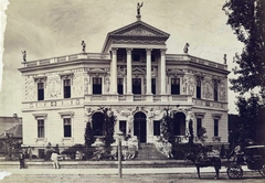 Hungary, Budapest VI., Andrássy út 132. Edelsheim-Gyulay-villa. 1942-ben lebontották. A felvétel 1876 körül készült. A kép forrását kérjük így adja meg: Fortepan / Budapest Főváros Levéltára. Levéltári jelzet: HU.BFL.XV.19.d.1.05.058, 1900, Budapest Főváros Levéltára / Klösz György fényképei, Klösz György, carriage, Budapest, Adolf Gnaut-design, vanished building, Fortepan #82113