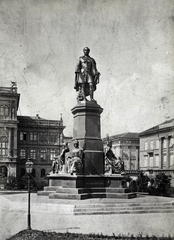 Magyarország, Budapest V., Széchenyi István (Ferenc József) tér, Széchenyi István szobra (Engel József, 1880.), háttérben balra a Magyar Tudományos Akadémia. A felvétel 1880-1890 között készült. A kép forrását kérjük így adja meg: Fortepan / Budapest Főváros Levéltára. Levéltári jelzet: HU.BFL.XV.19.d.1.06.001, 1900, Budapest Főváros Levéltára / Klösz György fényképei, Klösz György, szobor, neoreneszánsz, Magyar Tudományos Akadémia, Budapest, Széchenyi István-ábrázolás, Friedrich August Stüler-terv, Fortepan #82262