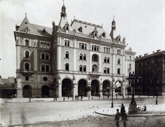 Magyarország, Budapest VI., Andrássy (Sugár) út 25., Drechsler-palota. A felvétel 1884-1890 között készült. A kép forrását kérjük így adja meg: Fortepan / Budapest Főváros Levéltára. Levéltári jelzet: HU.BFL.XV.19.d.1.06.053, 1900, Budapest Főváros Levéltára / Klösz György fényképei, Klösz György, Lechner Ödön-terv, Budapest, Fortepan #82314