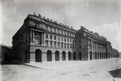 Magyarország, Budapest V., Kossuth Lajos (Tömő) tér, a Földművelésügyi Minisztérium épülete. A felvétel 1895 körül készült. A kép forrását kérjük így adja meg: Fortepan / Budapest Főváros Levéltára. Levéltári jelzet: HU.BFL.XV.19.d.1.07.057, 1900, Budapest Főváros Levéltára / Klösz György fényképei, Klösz György, Budapest, földművelés, Fortepan #82381