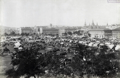 Magyarország, Budapest VIII., II. János Pál pápa (Új Vásár) tér. A felvétel 1895 után készült. A kép forrását kérjük így adja meg: Fortepan / Budapest Főváros Levéltára. Levéltári jelzet: HU.BFL.XV.19.d.1.07.100, 1900, Budapest Főváros Levéltára / Klösz György fényképei, Klösz György, piac, vásárlás, vásár, Budapest, Fortepan #82424