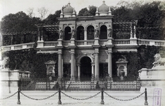 Magyarország, Budapest I., Várkert Bazár (Ybl Miklós, 1883.). A felvétel 1890 körül készült. A kép forrását kérjük így adja meg: Fortepan / Budapest Főváros Levéltára. Levéltári jelzet: HU.BFL.XV.19.d.1.07.119, 1900, Budapest Főváros Levéltára / Klösz György fényképei, Klösz György, Ybl Miklós-terv, Budapest, Fortepan #82443